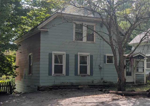 1st image of 40 Blueberry Ridge Rd, Newport, NH 03743 | MLS# 5106911
