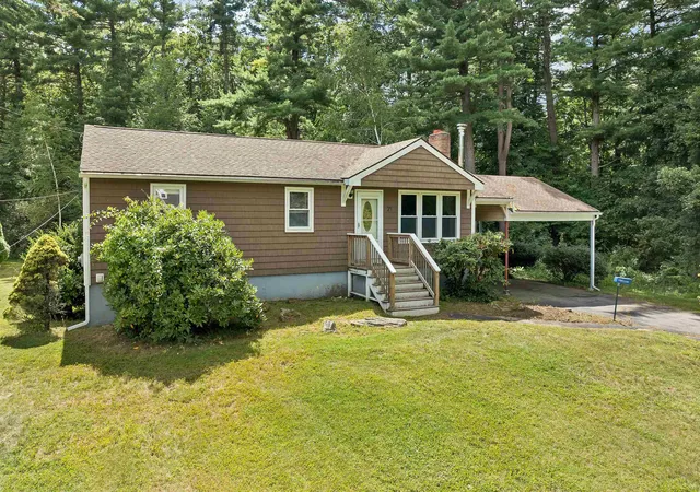 1st image of 21 Briar Ave, Salem, NH 03079 | MLS# 5106919