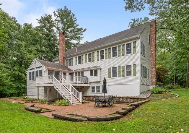 Photo 4 of Single family home for sale at 80 Mack Hill Rd, Amherst, NH 03031 | MLS# 5106933 | Listing updated on 2026-09-16