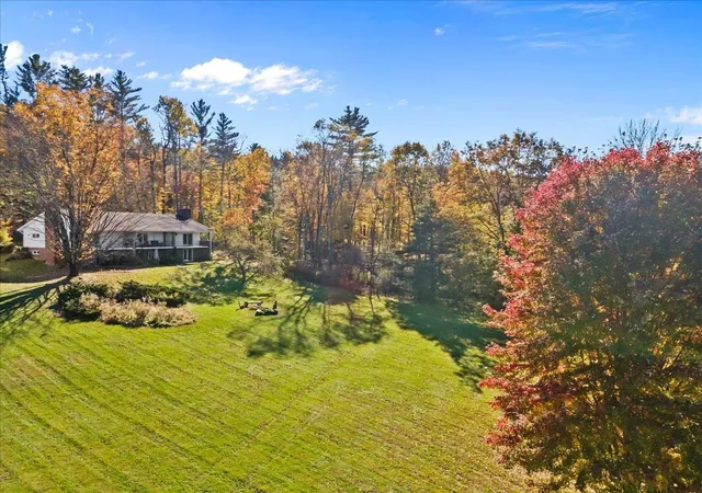 Photo 3 of Sale Pending at 60 Snowdrift Ln #C4, Stowe, VT 05672 | MLS# 5106935 | Listing updated on 2026-09-10