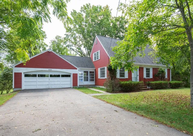3rd image of 1630 Greenland Rd, Portsmouth, NH 03801 | MLS# 5106938