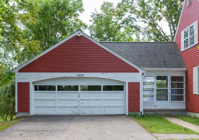 4th image of 1630 Greenland Rd, Portsmouth, NH 03801 | MLS# 5106938