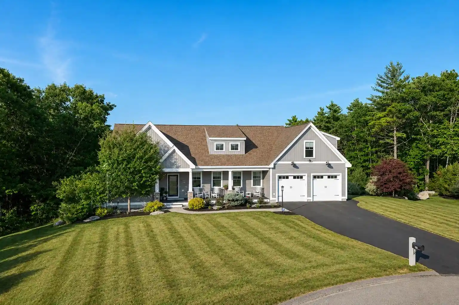 Photo 1 of Condo for sale at 18 Sunrise Cir, Auburn, NH 03032 | MLS# 5106940 | Listing updated on 2026-10-22