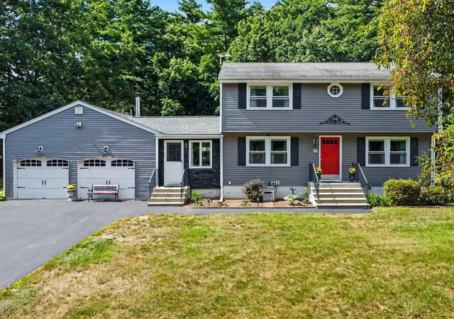 Photo 2 of Single family home for sale at 13 Patricia St, Windham, NH 03087 | MLS# 5106941 | Listing updated on 2026-09-02