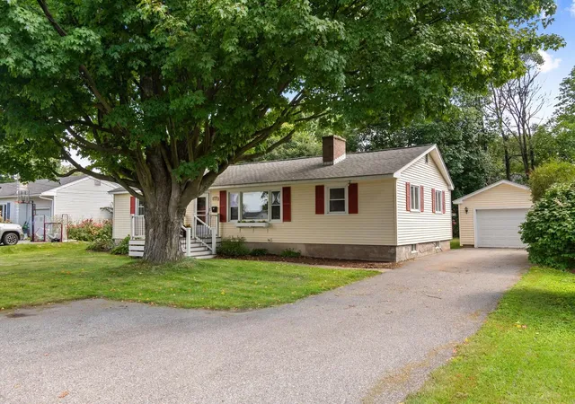 Photo 2 of Sale Pending at 12 Wealthy Ave, South Burlington, VT 05403 | MLS# 5106957 | Listing updated on 2026-09-04