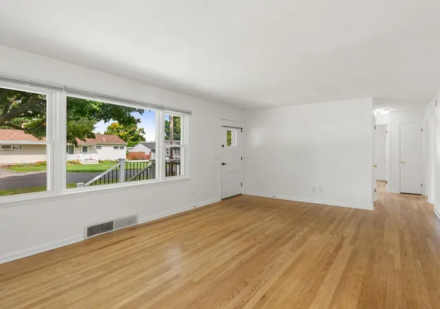 Photo 3 of Sale Pending at 12 Wealthy Ave, South Burlington, VT 05403 | MLS# 5106957 | Listing updated on 2026-09-04