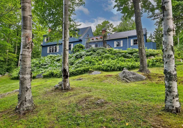 Single family home for sale at 294 Dale Rd, Weston, VT 05161 | MLS# 5106961