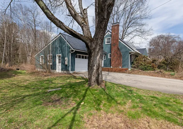2nd image of 1 Langdon Park Rd, Plymouth, NH 03264 | MLS# 5106966