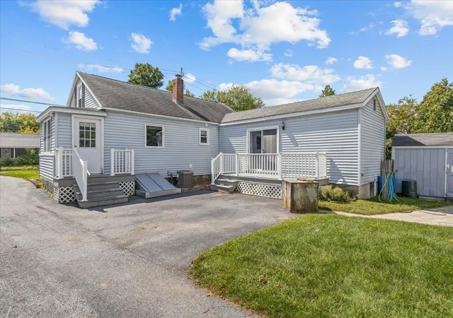 Photo 3 of Single family home for sale at 1 West St, Essex Junction, VT 05452 | MLS# 5106969 | Listing updated on 2026-08-28