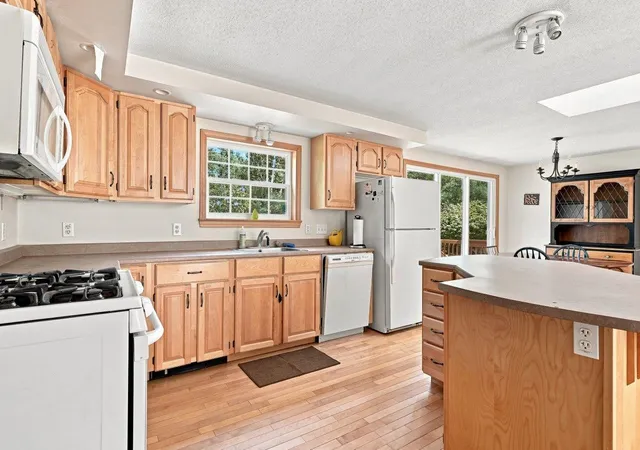 3rd image of 26 Chrissy Cir, Barrington, NH 03825 | MLS# 5106970
