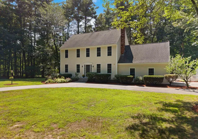 2nd image of 1 Telo Rd, Windham, NH 03087 | MLS# 5106972