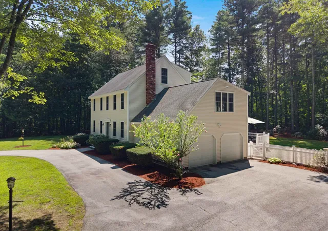 3rd image of 1 Telo Rd, Windham, NH 03087 | MLS# 5106972