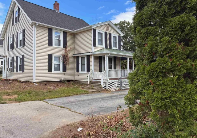 Single family home for sale at 227 Main St, Epping, NH 03042 | MLS# 5106975