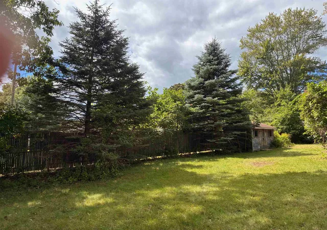 Photo 3 of Single family home for sale at 227 Main St, Epping, NH 03042 | MLS# 5106975 | Listing updated on 2026-10-12