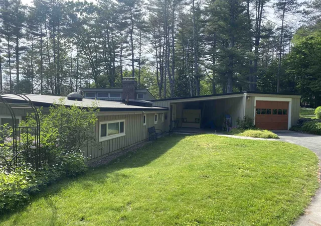 2nd image of 649 Jewett Rd, Hopkinton, NH 03229 | MLS# 5106980