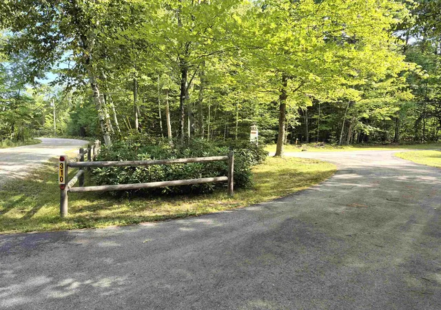 Photo 2 of Single family home for sale at 310 Robinhood Rd, Wakefield, NH 03830 | MLS# 5106989 | Listing updated on 2026-09-15