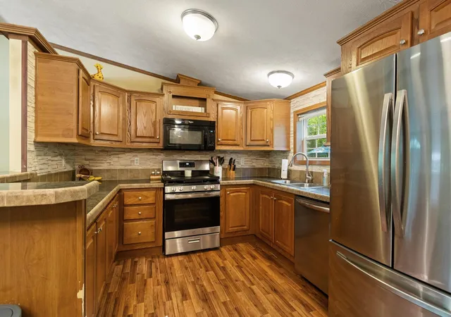 Photo 3 of Sale Pending at 1700 Highgate Rd, Highgate, VT 05459 | MLS# 5106991 | Listing updated on 2026-09-14