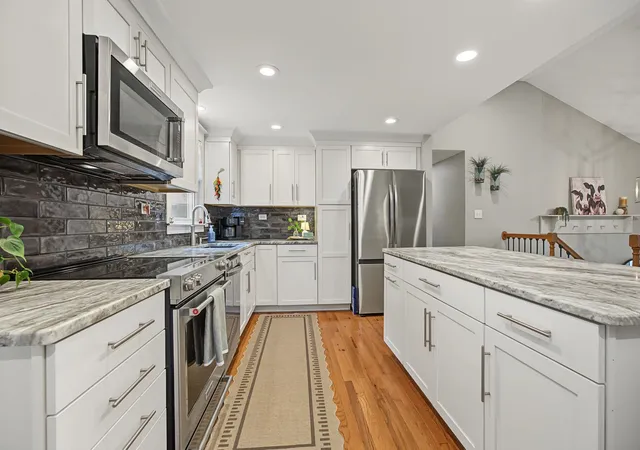 4th image of 16 Sunset Dr, Atkinson, NH 03811 | MLS# 5106996