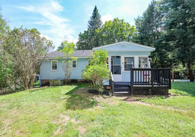 1st image of 169 Bow Bog Rd, Bow, NH 03304 | MLS# 5107008