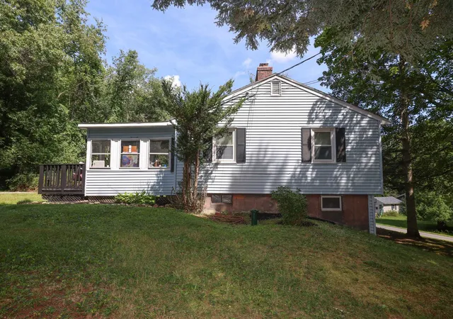 2nd image of 169 Bow Bog Rd, Bow, NH 03304 | MLS# 5107008
