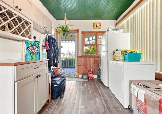 Photo 3 of Multi family home for sale at 266 Lake St, St. Albans City, VT 05478 | MLS# 5107014 | Listing updated on 2026-09-04