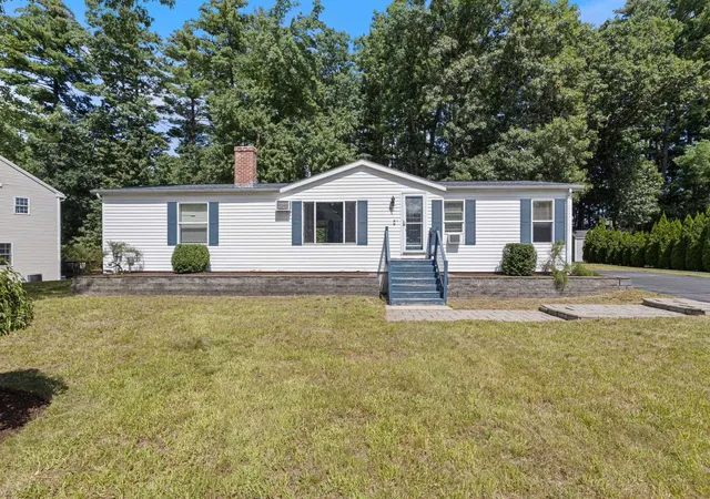 Photo 1 of Sale Pending at 50 Pine Ave, Manchester, NH 03103 | MLS# 5107025 | Listing updated on 2026-09-01