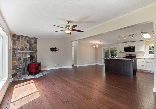 Photo 3 of Sale Pending at 50 Pine Ave, Manchester, NH 03103 | MLS# 5107025 | Listing updated on 2026-09-01