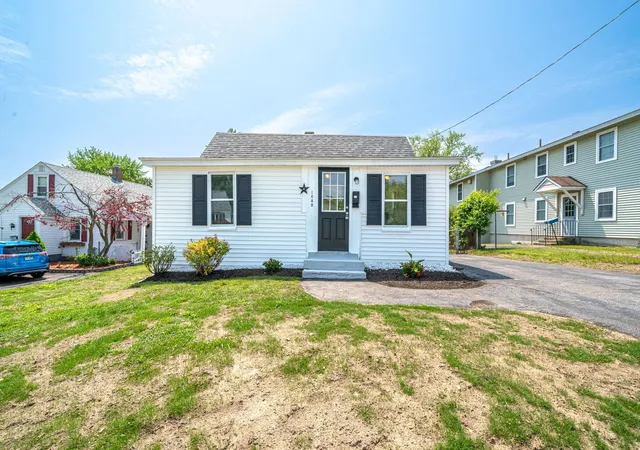 34th image of 1043 Somerville St, Manchester, NH 03103 | MLS# 5107026