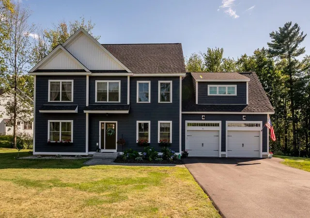 2nd image of 76 Signature Dr, Barrington, NH 03825 | MLS# 5107028
