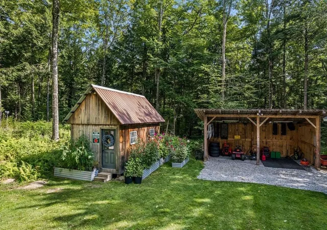 2nd image of 74 Silver Springs Dr, Lempster, NH 03605 | MLS# 5107036