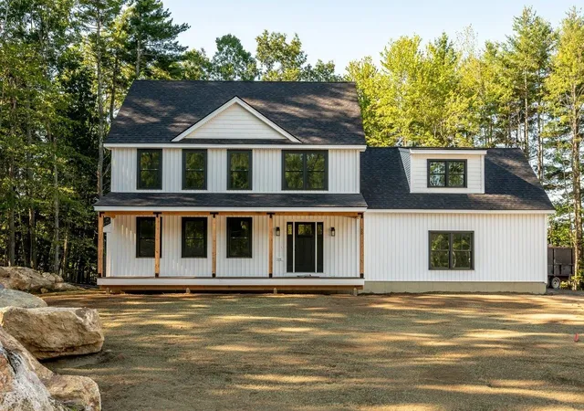 1st image of 32 Hansonville Rd, Rochester, NH 03839 | MLS# 5107041