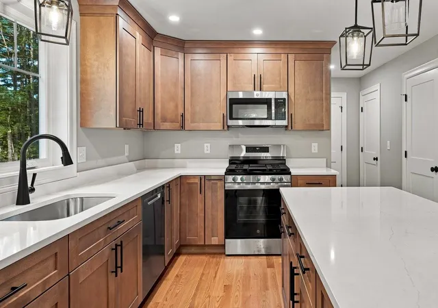 2nd image of 32 Hansonville Rd, Rochester, NH 03839 | MLS# 5107041