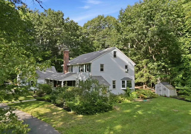 3rd image of 3 Northrup Dr, Brentwood, NH 03833 | MLS# 5107045