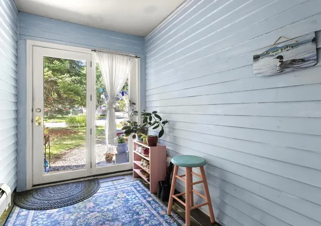 Photo 4 of Sale Pending at 50 White Cedar Ln, Shelburne, VT 05482 | MLS# 5107046 | Listing updated on 2026-09-01