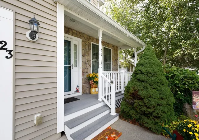 5th image of 23 Arbor Cir #23, Litchfield, NH 03052 | MLS# 5107048