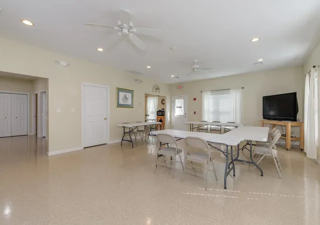60th image of 23 Arbor Cir #23, Litchfield, NH 03052 | MLS# 5107048