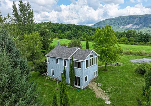 Photo 4 of Single family home for sale at 50 Fog Valley Rd, New Haven, VT 05472 | MLS# 5107052 | Listing updated on 2026-09-10