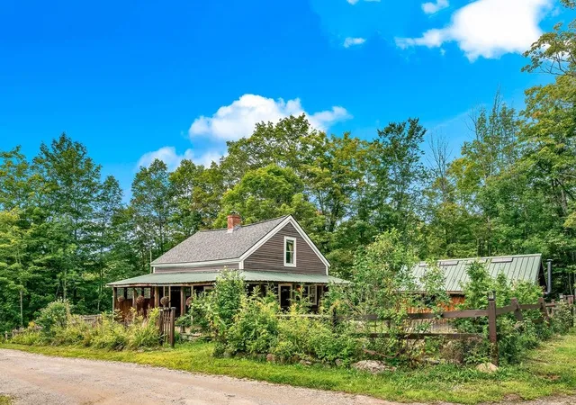 3rd image of 17 Sweeney Rd, Washington, NH 03280 | MLS# 5107059