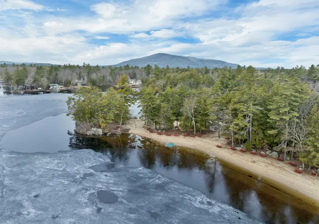Photo 2 of Single family home for sale at 31 Fribourg St, Moultonborough, NH 03254 | MLS# 5107061 | Listing updated on 2026-09-16