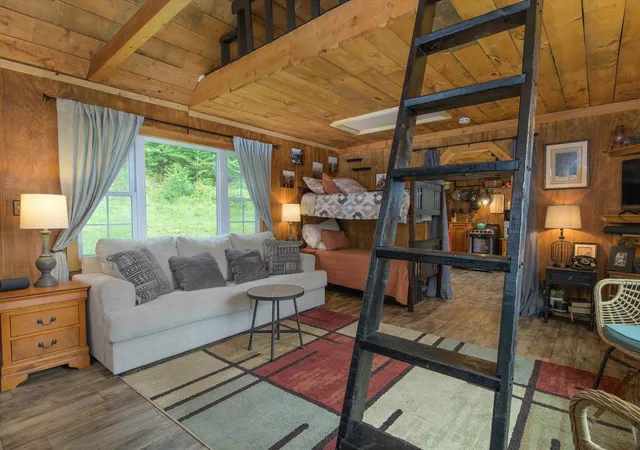 Photo 3 of Single family home for sale at 991 Old Post Rd, Bradford, VT 05033 | MLS# 5107062 | Listing updated on 2026-08-28