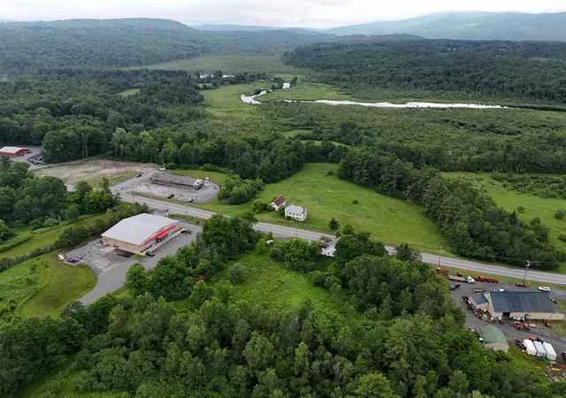 5th image of 535 Us Route 4, Enfield, NH 03748 | MLS# 5107065