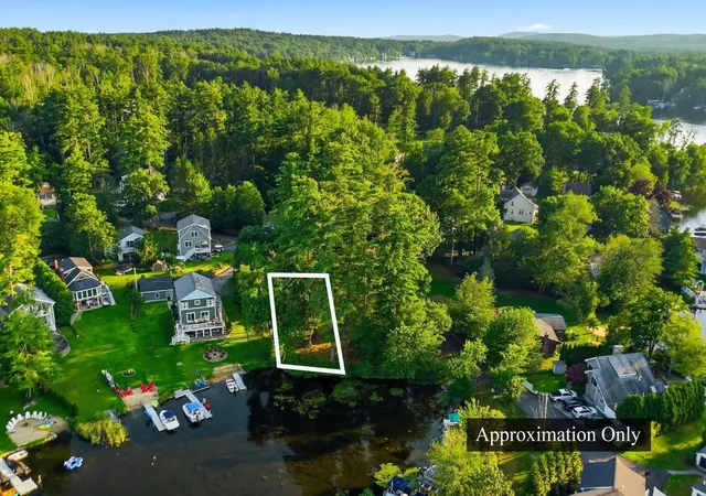2nd image of 8 Cross St, Windham, NH 03087 | MLS# 5107072