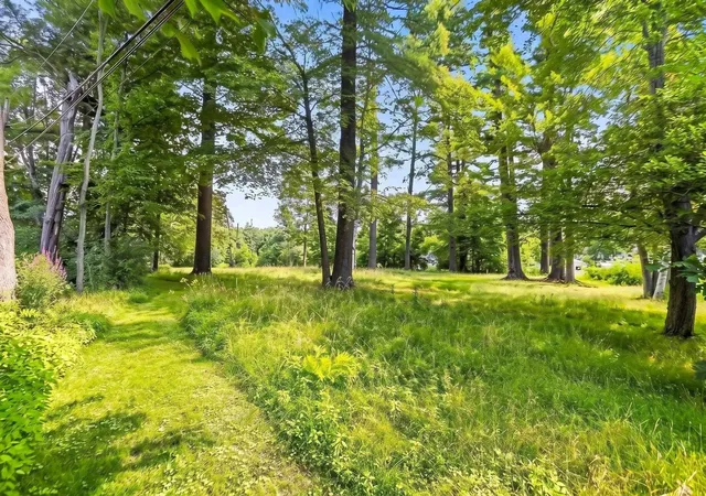 5th image of 8 Cross St, Windham, NH 03087 | MLS# 5107072