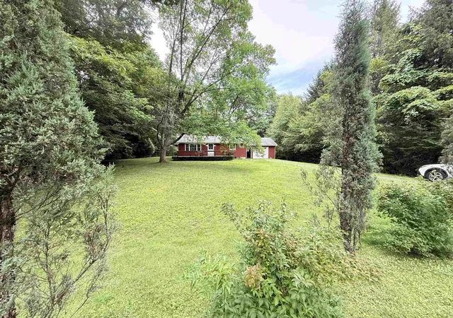 Photo 3 of Sale Pending at 101 Cemetery Rd, Putney, VT 05346 | MLS# 5107073 | Listing updated on 2026-09-04