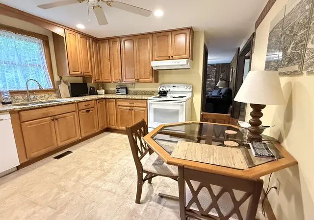 Photo 3 of Sale Pending at 101 Cemetery Rd, Putney, VT 05346 | MLS# 5107073 | Listing updated on 2026-09-04