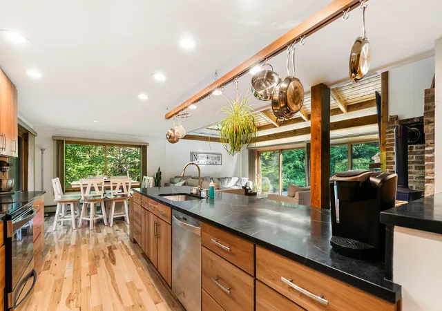 3rd image of 5 Alpine Vis, Grantham, NH 03753 | MLS# 5107074