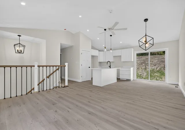 Photo 4 of Single family home for sale at 5 Alpine Wy, Hillsborough, NH 03244 | MLS# 5107076 | Listing updated on 2026-09-14