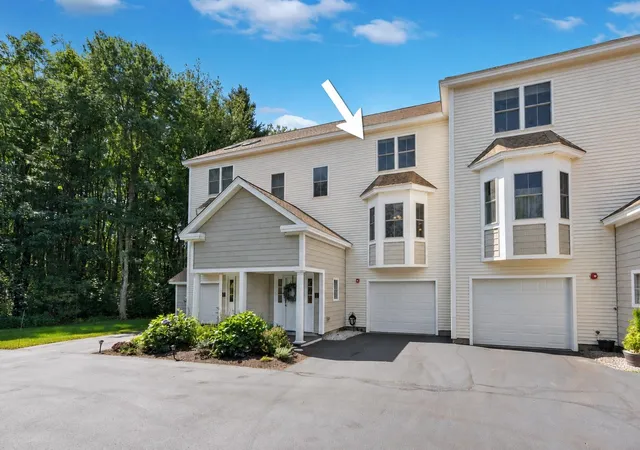 1st image of 243 Drakeside Rd #4, Hampton, NH 03842 | MLS# 5107079