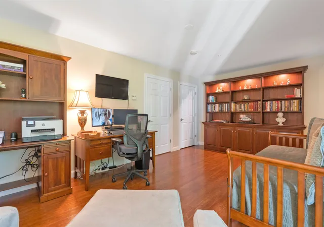5th image of 243 Drakeside Rd #4, Hampton, NH 03842 | MLS# 5107079