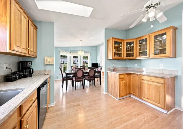 4th image of 116 Ledgewood Dr, Hampstead, NH 03841 | MLS# 5107091